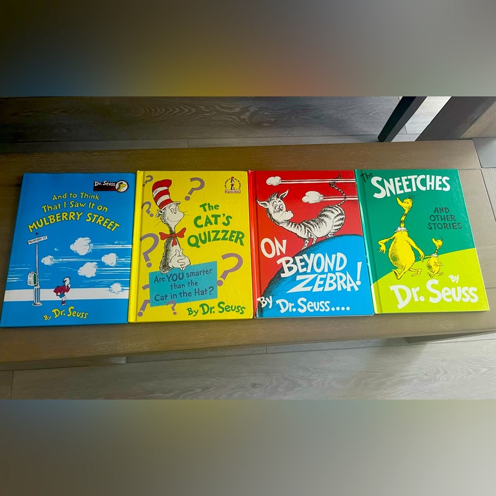 Dr. Seuss Banned Books like new condition ( out of stock Cats Quizzer)